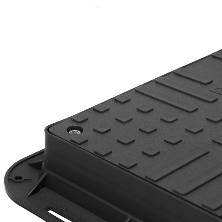 Pokrywa właz kwadratowy 70 x 70cm czarny