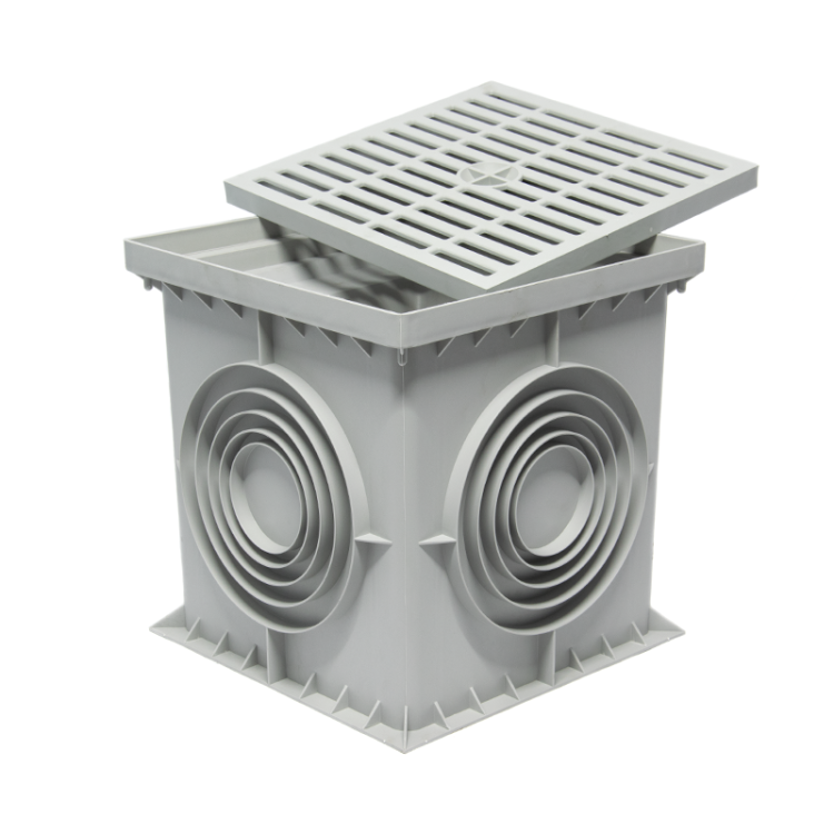 Studnia 400x400 z syfonem i kratą PVC