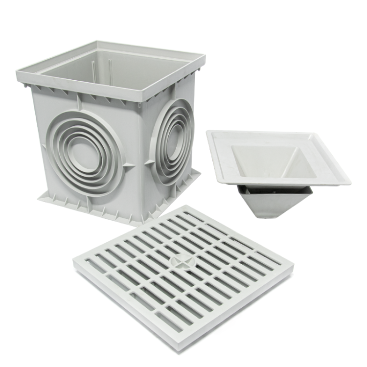 Studnia 400x400, syfon i krata PVC