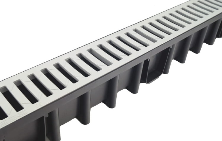 Kanał 148 z kratą PVC A15