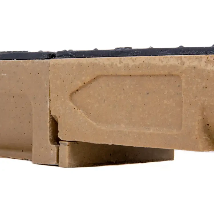 Łącznik kaskadowy do kanałów SELF z polimerobetonu