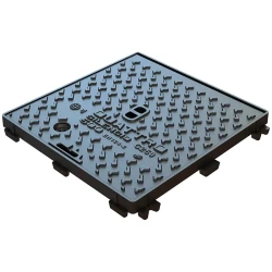  Właz żeliwny fi 400 C250 500x500 kwadratowy QUATTRO SI